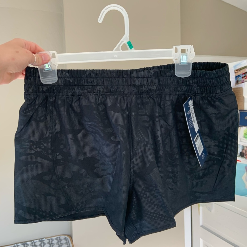 Marika athletic shorts